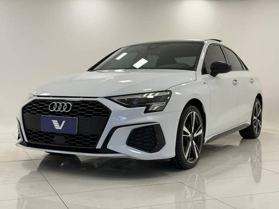 AUDI A3 2.0 40 TFSI MHEV SEDAN PERFORMANCE BLACK S-TRONIC